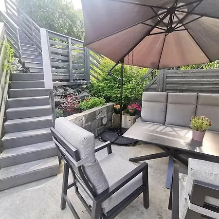 Cozy City House, Free Parking, Central, Terrace, Playground * Ålesund